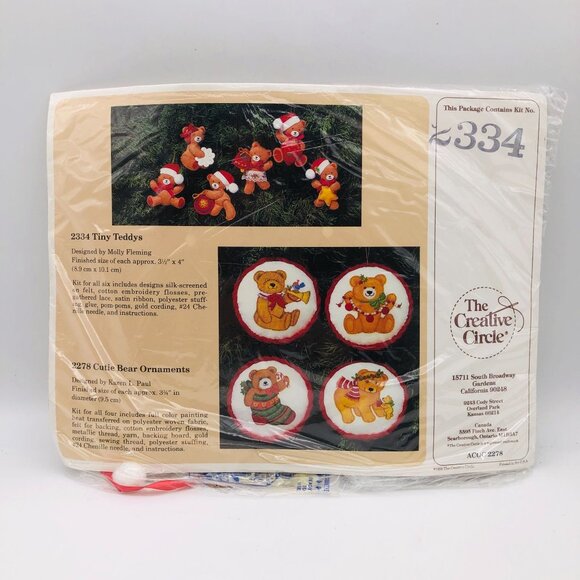 The Creative Circle 2334 Tiny Teddies Felt Stitchery Kit Bear Ornaments Vtg 80s - Picture 1 of 6